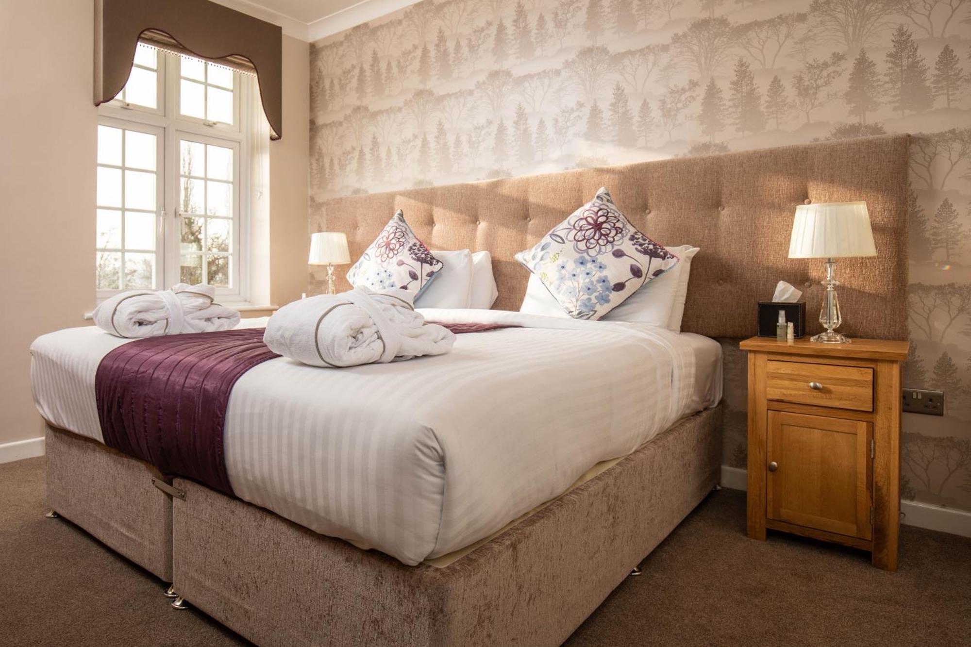 Worcester Bank House Hotel Spa & Golf; BW Premier Collection Bransford Extérieur photo